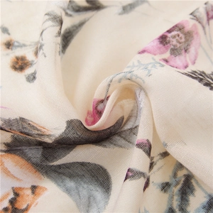 Pink floral cotton linen scarf with elegant fringe and breathable sunflower patterns