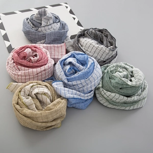Écharpe en coton rayée double face pour enfants en plusieurs couleurs et texture douce