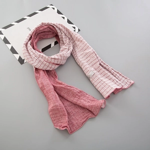 Écharpe rayée rouge et blanche en coton pour enfants avec texture pour automne hiver