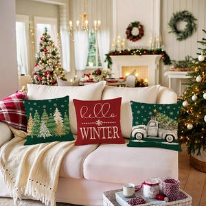 Kerst kussenhoezen set met kerstboom, sneeuwvlok truck en Hello Winter tekst