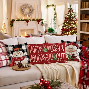 Lot de 4 housses de coussin de Noël avec bonhomme de neige et Père Noël pour la maison