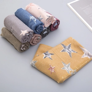 Écharpe chaude épaisse pour enfants effet cachemire avec motifs étoiles multicolores