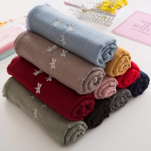 Kinder Schal Weicher Kaschmirimitat Warmer Winter Neck Warmer Elegante Libellenstickerei Quastenfransen