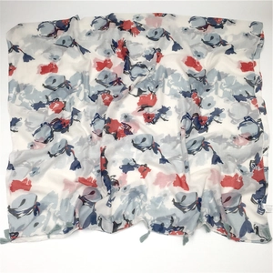 Lightweight floral linen scarf with fringes and blue-red abstract print on white base