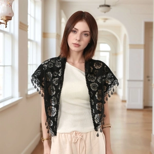 Elegant black lace bridal shawl with rose patterns and scalloped embroidery trim