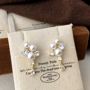 Elegant French Retro Cluster Earrings For Women With Copper Earring Post Zircon Faux Artificial Pearl Water Drop Gold Plated