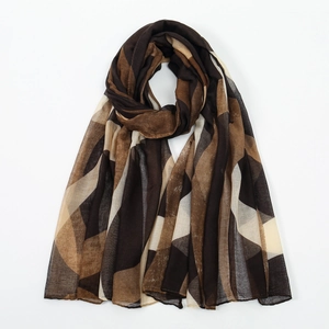 Écharpe en mousseline georgette aux motifs géométriques abstraits marron, noir et beige