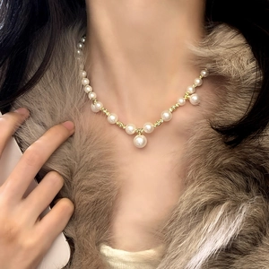 Collier De Künstliche Perles Et Bracelet Élégant Français Chaîne En Cuivre Pour Femmes Bijoux De Mode Accessoires De Clavicule