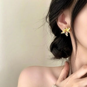 Elegant gold zircon flower earrings for women with minimalist sparkling petal design