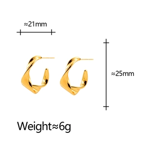 Gold twisted hoop earrings measuring 21mm by 25mm for a minimalist and elegant jewelry look
