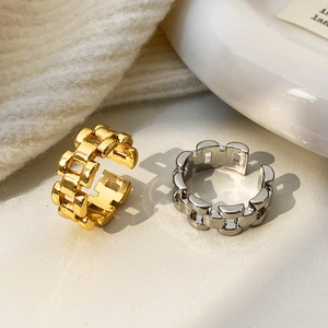 Minimalist watchband style open rings in gold and silver finish for a trendy daily look