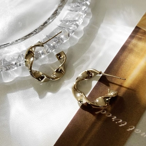 Boucles D'oreilles Puces En Forme De C Torsadées Vintage Luxe Géométrique Bijoux En Cuivre Mode Design Pour Femmes Or Café