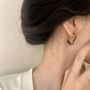 French vintage gold twisted C-shaped earrings with deep red enamel for women