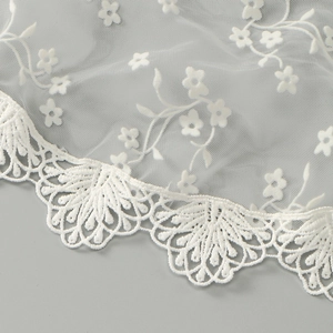 Elegant white floral lace veil with intricate embroidery and scalloped edges for women