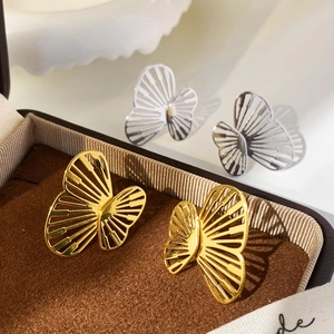 Copper Butterfly Ear Buckle Earrings Elegant Hollow Out Design Gold Silver Plated Jewelry For Women Luxury Style