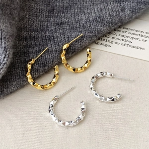 Copper Geometric Faceted C Shaped Hoop Earrings With Copper Earring Post Minimalist Light Luxury Style Jewelry For Women