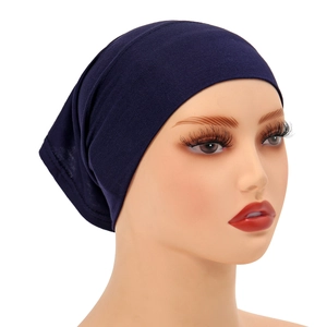Σκούρο μπλε βαμβακερό hijab underscarf με φαρδιά ελαστική ταινία για γυναίκες