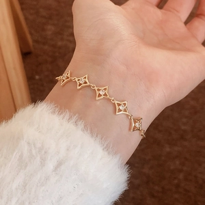 Hollow Star Copper Bracelet With Cubic Zirconia Adjustable Slider Chain For Women Elegant Light Luxury Style