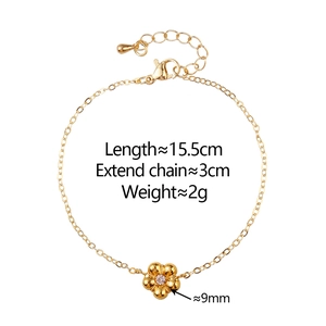 Detailed size view of a gold flower bracelet with length and weight measurements