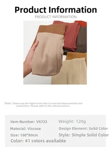 Détail macro de l'ourlet roulé et de la texture froissée de ce hijab en viscose douce