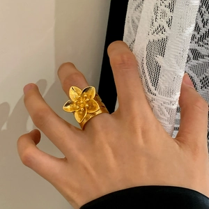 Exaggerated Flower Open Ring Textured Petals Multilayer Wide Band Adjustable Fashion Jewelry For Women Copper Plated