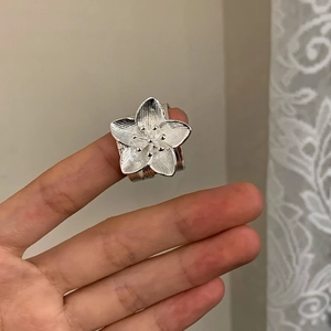 Elegant silver flower layered open ring with brushed metal petals and center beads