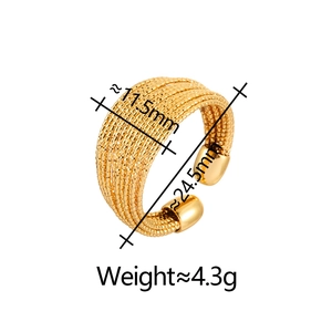 Minimalistischer goldener Ring mit mehrlagiger Webstruktur und Kugelenden-Design