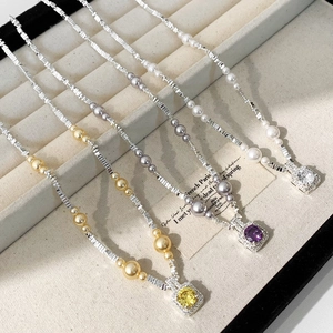 Elegant silver box chain necklace with square zircon pendant and pearls in three colors