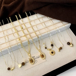 French Retro Tiger Eye Stone Necklace For Women Gold Plated Copper Heart Sun Pendant Clavicle Chain Elegant Jewelry