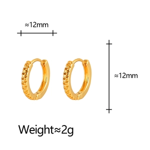 Détails des créoles dorées de 12 mm avec indication des dimensions et du poids