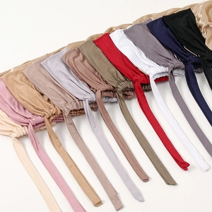 Verstelbare slaapmutsen met modal-satijnen voering en elastische banden in diverse kleuren