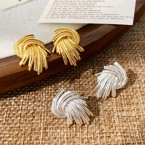Fan Shaped Stud Earrings Vintage Woven Texture Copper With 18K Gold Plating Fashion Jewelry For Women
