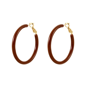 French vintage brown resin hoop earrings with elegant polished finish and gold metal clasp