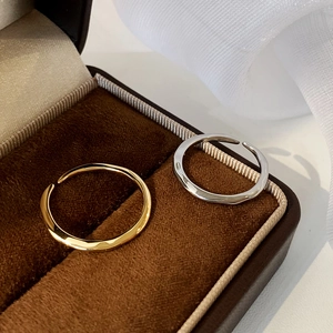 Bague Ouverte Ajustable En Cuivre Minimaliste Pour Femmes Texture De Métal Liquide À Vagues Irrégulières Bijoux Élégants