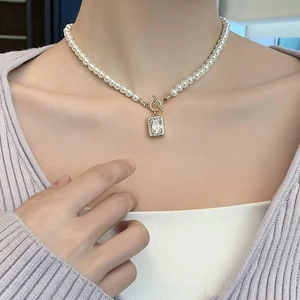 Elegant pearl necklace with square zircon pendant and gold OT buckle for women