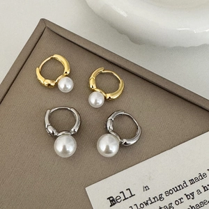 Boucles D'oreilles Créoles Künstliche Perles Pendantes Dorées Style Rétro Français Bijoux Délicats Pour Femmes