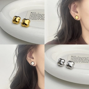Minimalist Four Leaf Clover Flower Stud Earrings Polished Copper 18K Gold Plated With Silver Earring Post Fashion Jewelry For Women