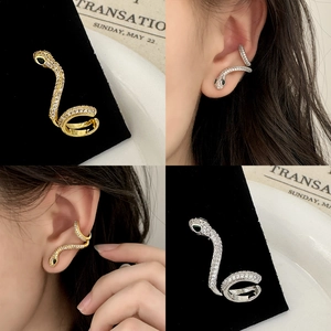 Manchette D'oreille Serpent Cuivre Zircone Yeux Verts Sans Perçage Clip Bijoux Pour Femmes Élégant Design Animal