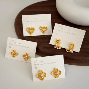 Elegant Hollow Heart And Flower Stud Earrings Gold Plated Copper With Cubic Zirconia For Women Luxury Style Jewelry