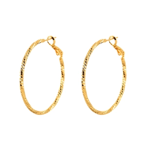 Minimalist gold hoop earrings featuring geometric diamond-cut texture and polished finish