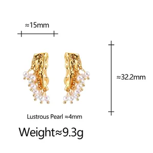 Elegant gold-plated fringe earrings with pearls and hammered texture, 32mm height