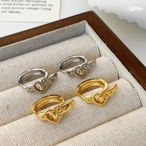 Heart Shaped Hoop Earrings Vintage Copper Belt Design With Rhinestones For Women Fashion Jewelry Elegant Accessory