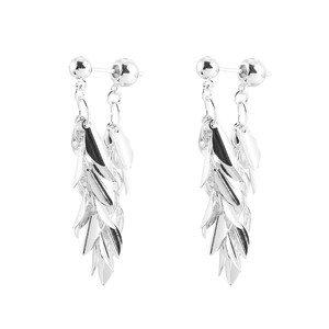 Elegant silver leaf tassel drop earrings featuring minimalist layered metal fringe design