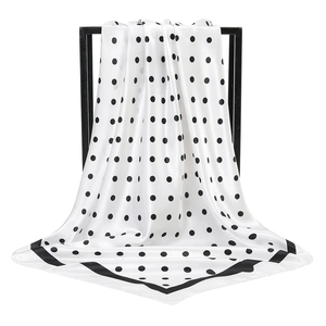 Mode Großer Satin Viereckiges Tuch Damen Seidenähnlich Bedruckt Dekorativer Kopf Hals Schal Für Taschen Punkte Leopard Schal