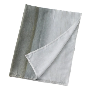 Leichter Damen-Voile-Schal mit grauem Farbverlauf und Digitaldruck für Strand und Reisen