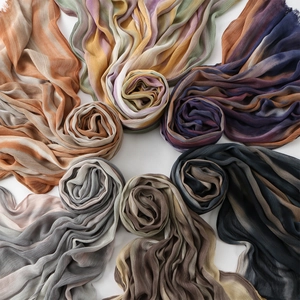 Rainbow dip-dye pleated cotton scarf set for women with delicate fringe tassels
