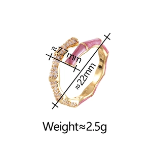 Detail of bamboo joint ring showing 7.7mm width and 2.5g weight measurements