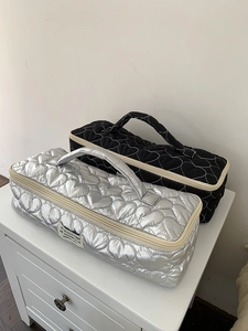 Heart Quilted Travel Makeup Bag For Women Portable Large Capacity Polyester Storage Pouch With Handle For Hair Dryer Case
