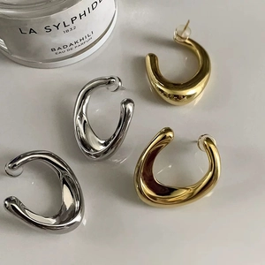 Irregular C-Shape Hoop Earrings Liquid Metal Design Minimalist Geometric Copper Jewelry For Women Fashion Accessory