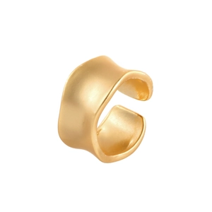 Anello aperto minimalista dorato opaco con bordi irregolari e trama ondulata artistica